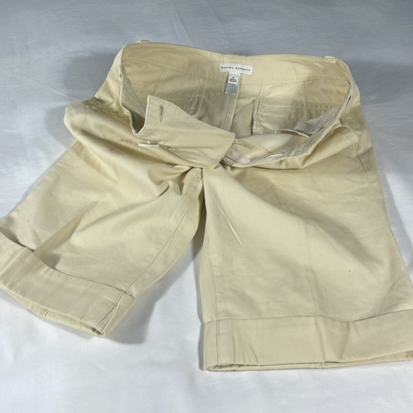 Banana Republic womens pale yellow ribbed pleated Bermuda 12" shorts - size 4 - Picture 7 of 10